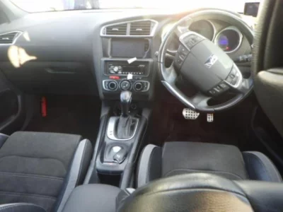 Citroen DS4  с аукциона в Японии