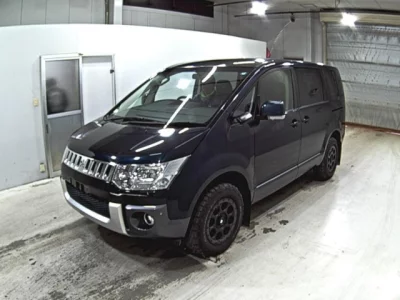 Mitsubishi DELICA D5