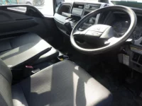 Mitsubishi CANTER лот № 6002 оценка 3.5  с аукциона в Японии 2