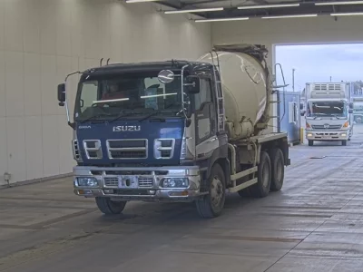 Isuzu GIGA  с аукциона в Японии