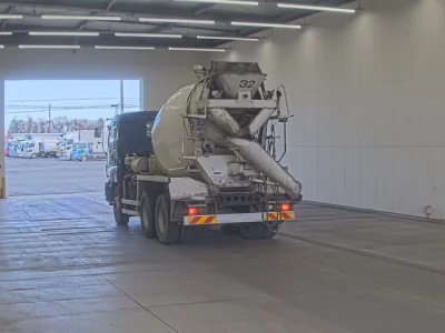 Isuzu GIGA  с аукциона в Японии