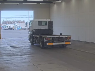 Isuzu GIGA  с аукциона в Японии