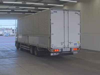 Isuzu GIGA  с аукциона в Японии