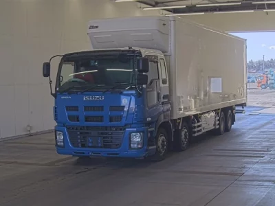 Isuzu GIGA  с аукциона в Японии