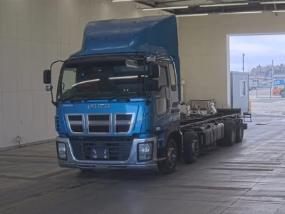 Isuzu GIGA  с аукциона в Японии