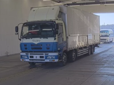 Isuzu GIGA
