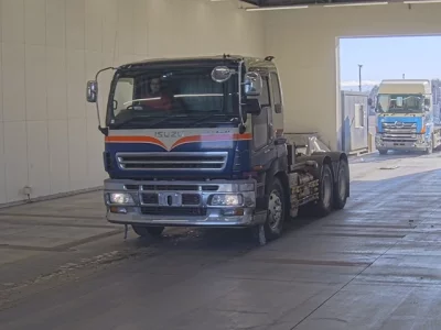 Isuzu GIGA  с аукциона в Японии