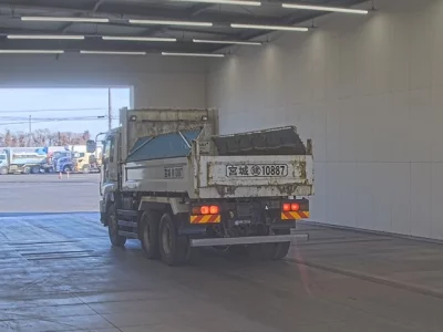 Isuzu GIGA  с аукциона в Японии