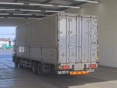 Isuzu GIGA  с аукциона в Японии