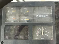 Nissan SPACE RUNNER лот № 4384 оценка 3  с аукциона в Японии 4