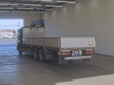 Isuzu GIGA  с аукциона в Японии