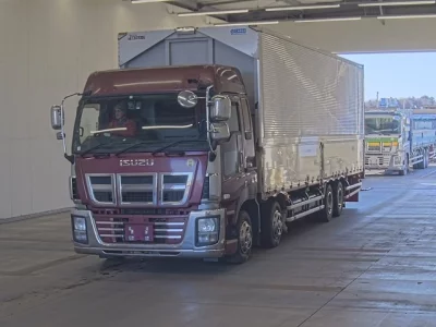 Isuzu GIGA