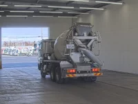 Isuzu GIGA лот № 4665 оценка 3  с аукциона в Японии 1