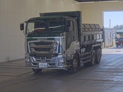 Isuzu GIGA