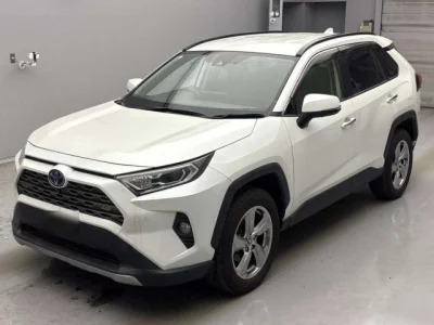 Toyota RAV4  с аукциона в Японии