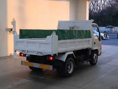 Isuzu ELF  с аукциона в Японии