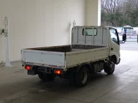 Hino DUTRO лот № 4 оценка 3.5  с аукциона в Японии 1