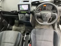 Toyota WISH лот № 20007 оценка 3.5  с аукциона в Японии 3
