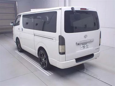 Toyota REGIUS ACE VAN