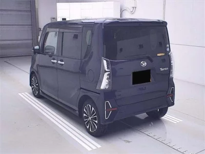 Daihatsu TANTO  с аукциона в Японии