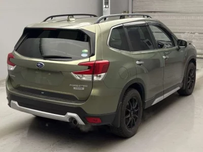 Subaru FORESTER  с аукциона в Японии