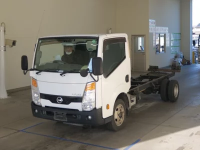 Nissan ATLAS  с аукциона в Японии