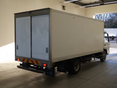 Mitsubishi CANTER  с аукциона в Японии