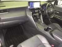 Toyota HARRIER лот № 8058 оценка 4  с аукциона в Японии 4