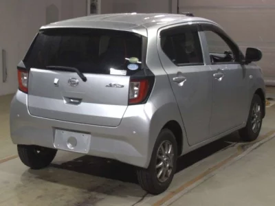 Daihatsu MIRA E S  с аукциона в Японии