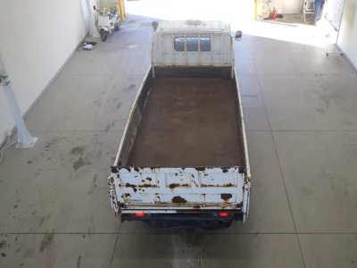 Isuzu ELF  с аукциона в Японии