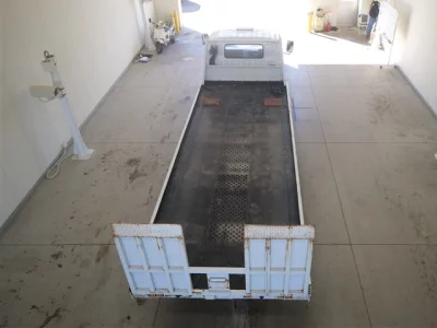 Mazda TITAN  с аукциона в Японии