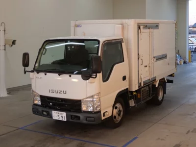 Isuzu ELF