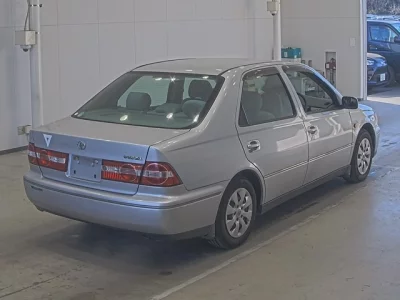 Toyota VISTA  с аукциона в Японии