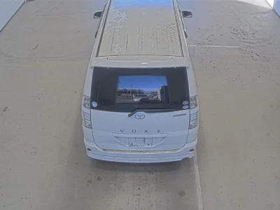 Toyota VOXY  с аукциона в Японии