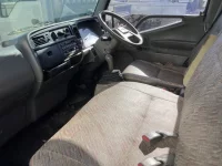 Mitsubishi CANTER лот № 49 оценка RB  с аукциона в Японии 4