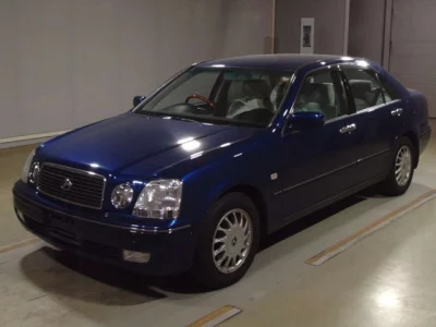 Toyota PROGRES  с аукциона в Японии