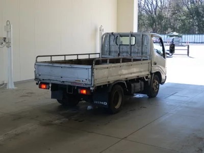 Hino DUTRO  с аукциона в Японии
