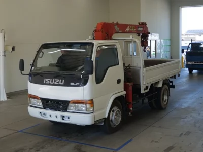 Isuzu ELF  с аукциона в Японии