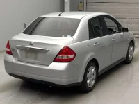 Nissan TIIDA LATIO лот № 18107 оценка 3.5  с аукциона в Японии 1