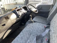 Mazda TITAN лот № 1049 оценка 3.5  с аукциона в Японии 4