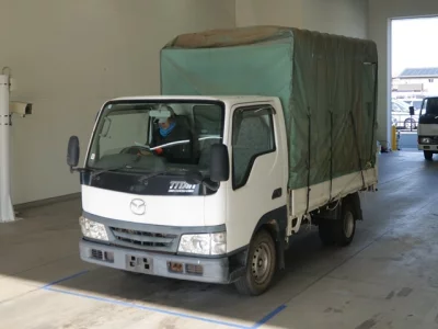 Mazda TITAN  с аукциона в Японии