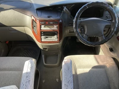 Nissan ELGRAND  с аукциона в Японии