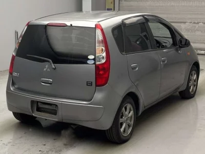 Mitsubishi COLT  с аукциона в Японии