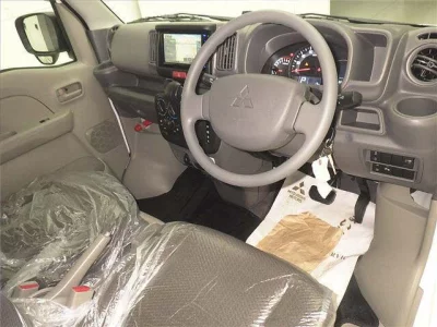 Mitsubishi MINICAB VAN