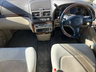 Nissan PRESAGE  с аукциона в Японии