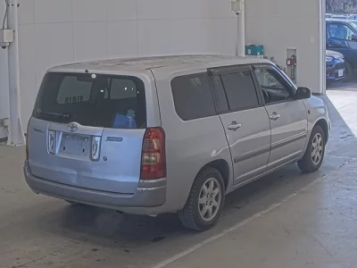 Toyota SUCCEED  с аукциона в Японии