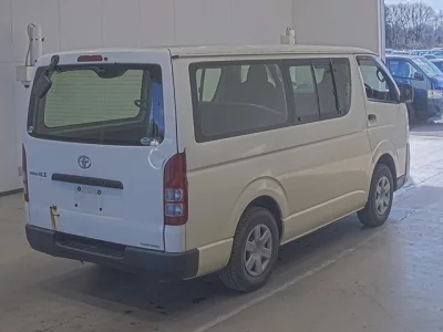 Toyota REGIUS ACE VAN