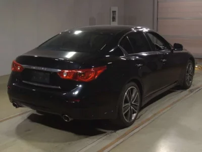 Nissan SKYLINE  с аукциона в Японии