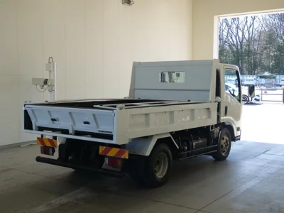 Isuzu ELF  с аукциона в Японии