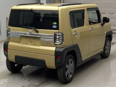 Daihatsu TAFT